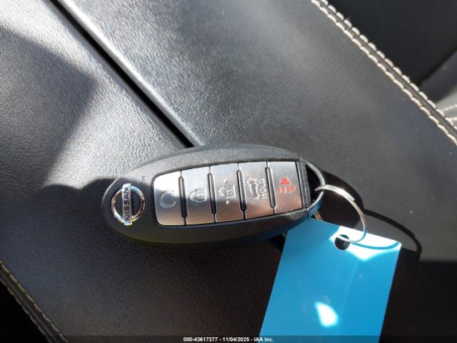 Nissan Rogue Sl Intelligent Awd Image 2