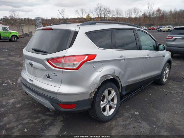 Ford Escape Se Image 3