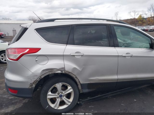 Ford Escape Se Image 8