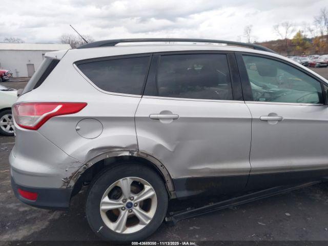 Ford Escape Se Image 8