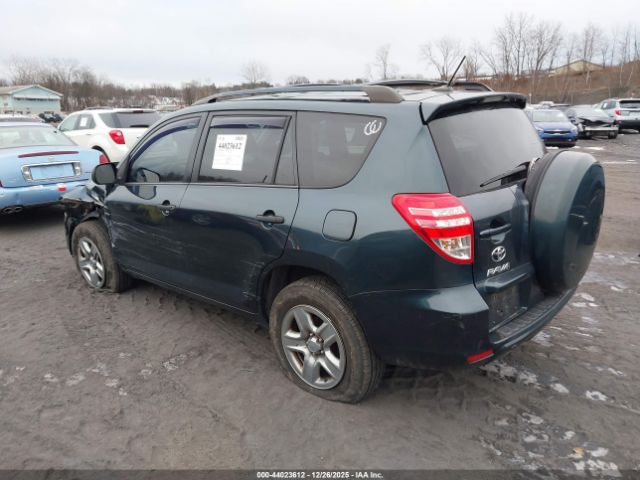 Toyota RAV4 Image 14
