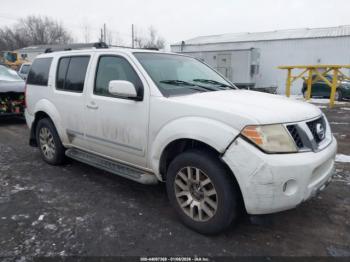  Salvage Nissan Pathfinder