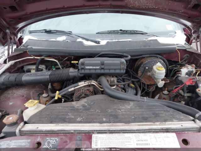 Dodge Ram 2500 St Image 6