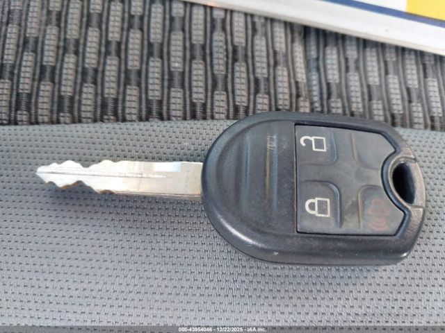 Ford F-250 Xl Image 6