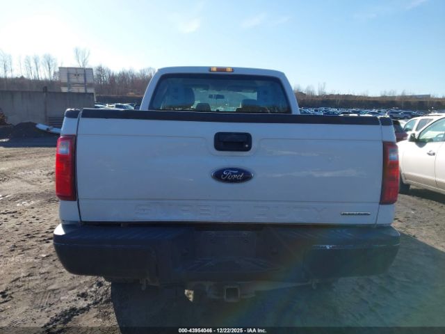 Ford F-250 Xl Image 3