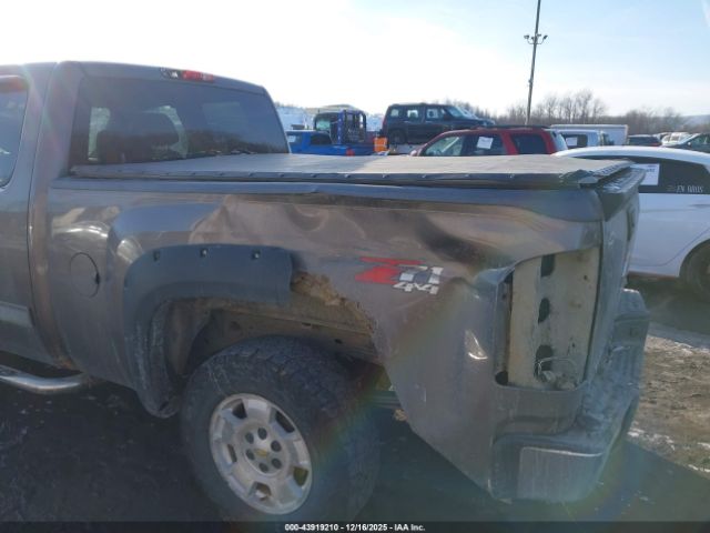 Chevrolet Silverado 1500 Lt Image 14