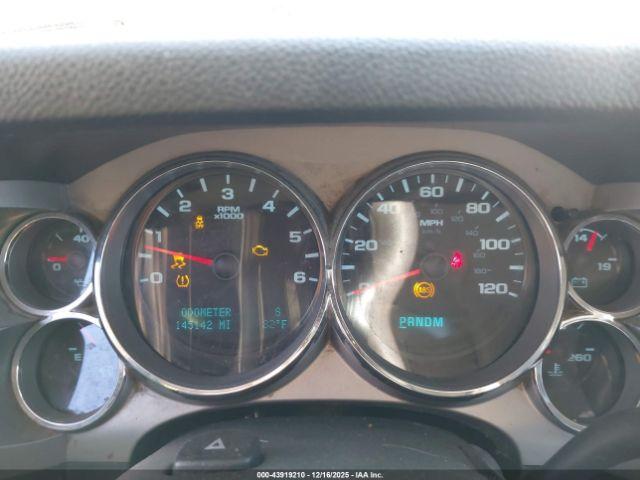 Chevrolet Silverado 1500 Lt Image 2