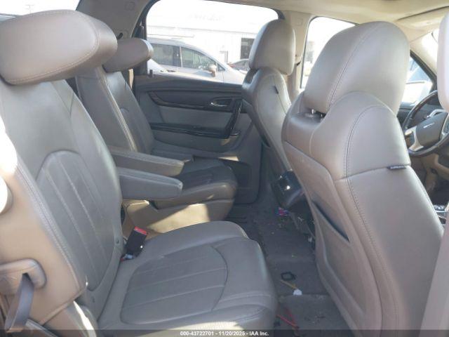 GMC Acadia Denali Image 4