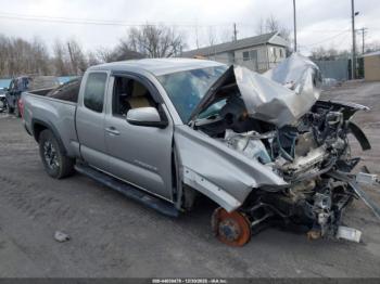  Salvage Toyota Tacoma