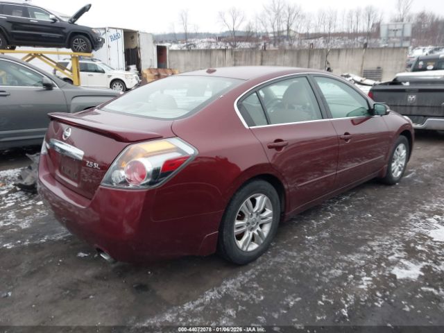 Nissan Altima 2.5 S Image 9