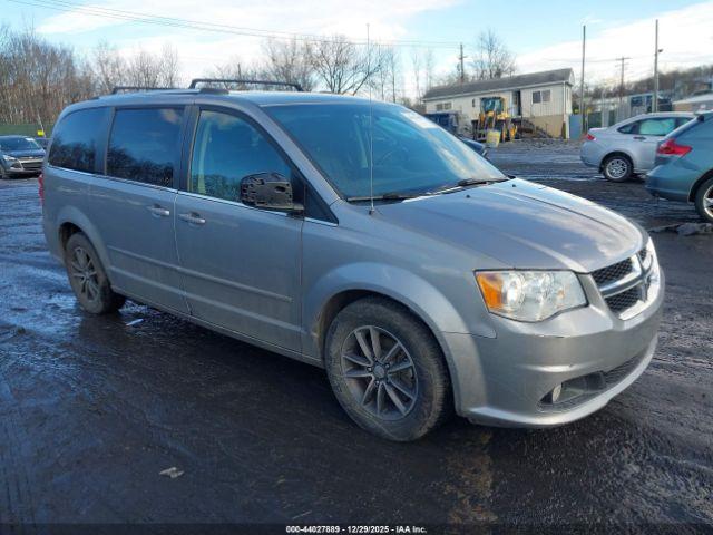  Salvage Dodge Grand Caravan