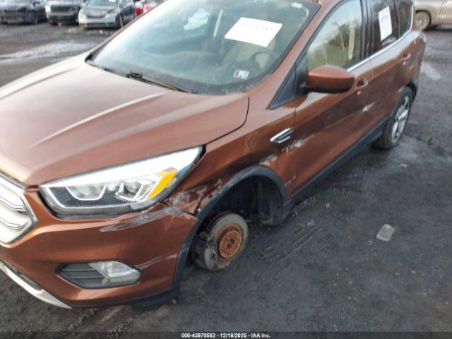 Ford Escape Se Image 16