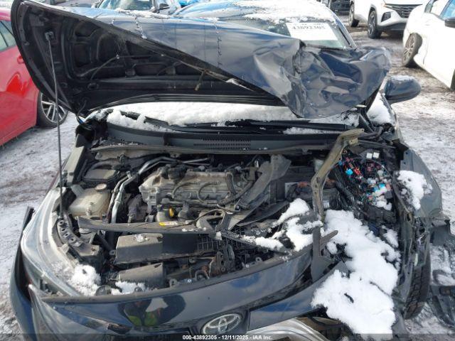 Toyota Corolla Le Image 9