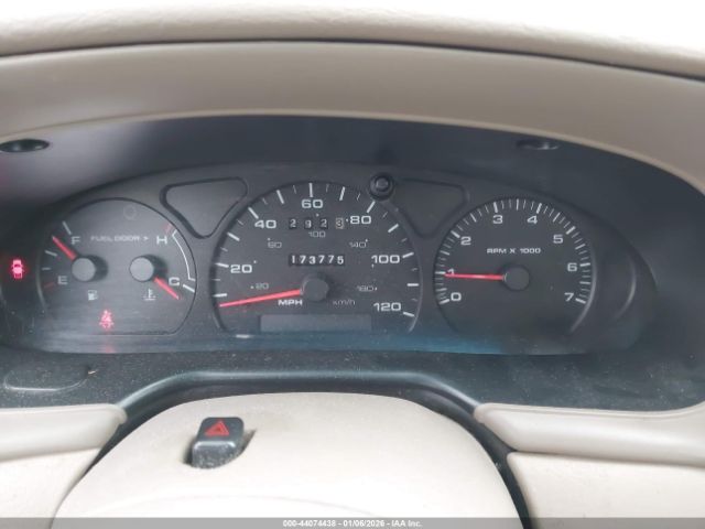 Ford Taurus Ses Image 3