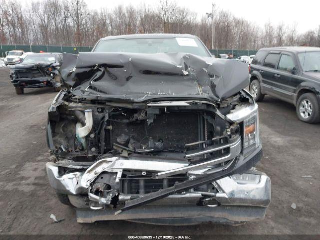 Ford F-150 Lariat Image 16