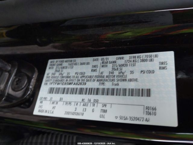 Ford F-150 Lariat Image 10