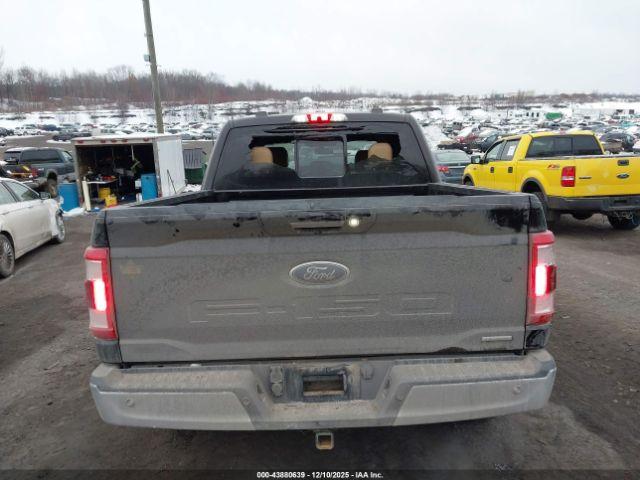 Ford F-150 Lariat Image 15