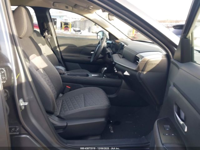 Nissan Kicks Sv Intelligent Awd Image 11