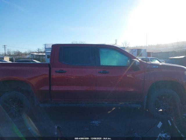 Chevrolet Silverado 1500 4wd  Short Bed Lt Trail Boss Image 10