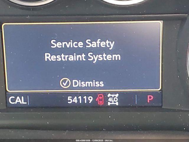 Chevrolet Silverado 1500 4wd  Short Bed Lt Trail Boss Image 11