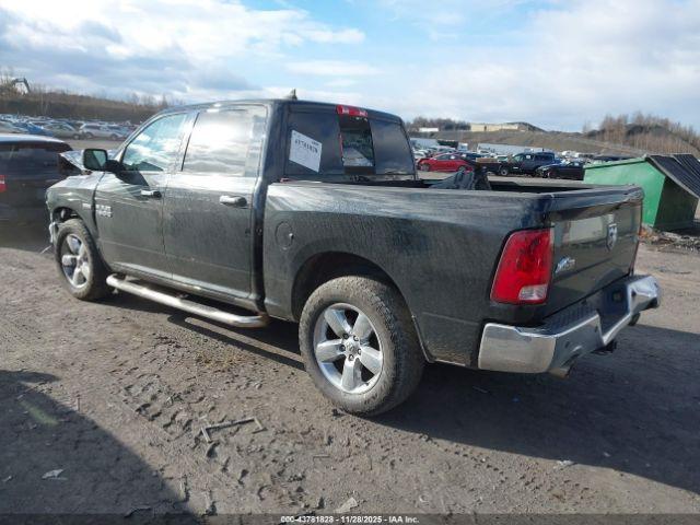 Ram 1500 Big Horn Image 2