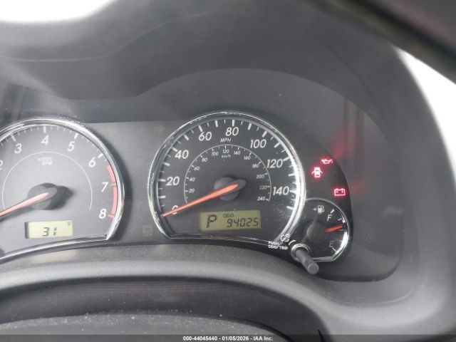 Toyota Corolla S Image 6