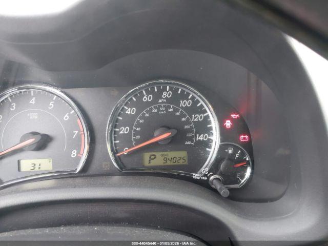 Toyota Corolla S Image 6