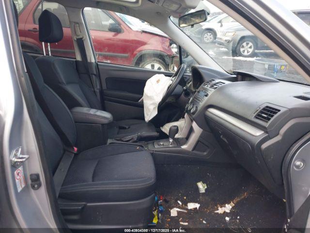 Subaru Forester 2.5i Premium Image 6