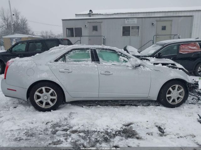 Cadillac CTS Standard Image 2