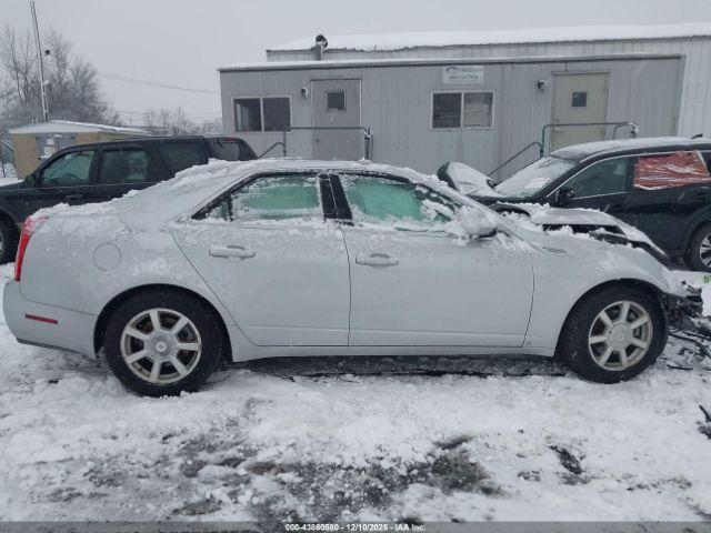 Cadillac CTS Standard Image 2