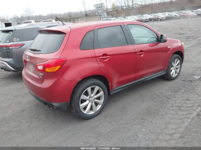 Mitsubishi Outlander Es Image 2