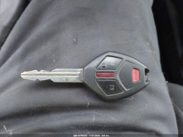 Mitsubishi Outlander Es Image 13