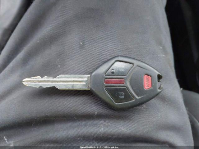 Mitsubishi Outlander Es Image 13