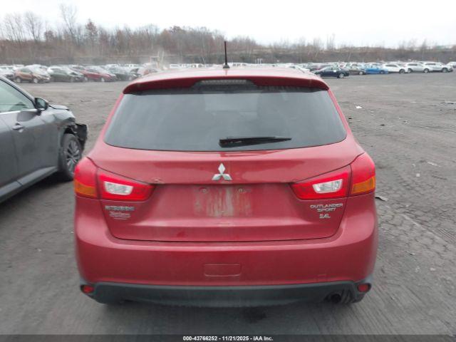 Mitsubishi Outlander Es Image 9