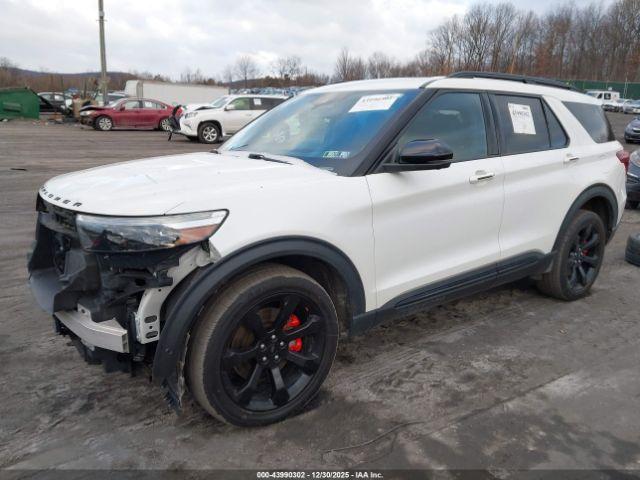 Ford Explorer St Image 16