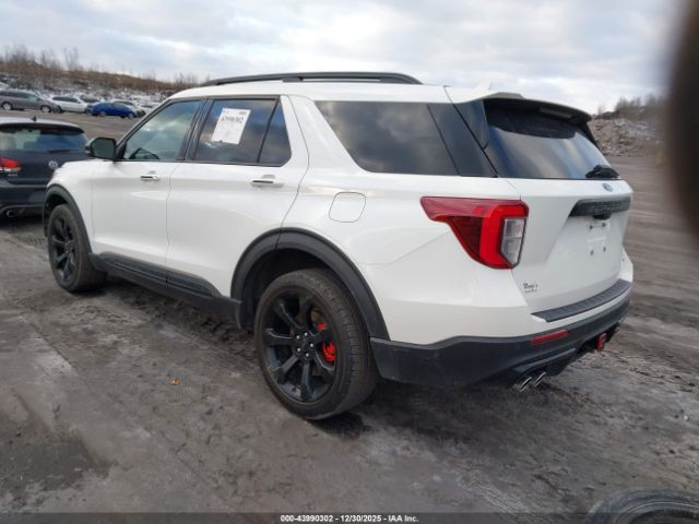 Ford Explorer St Image 15