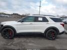 Ford Explorer St Image 12
