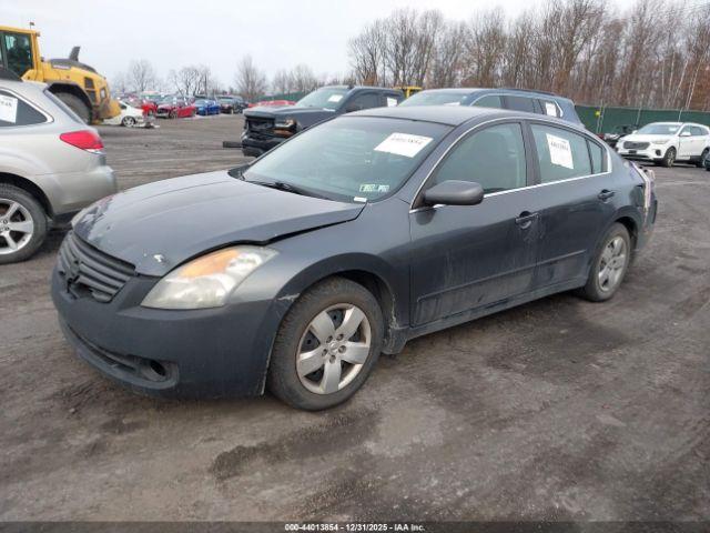 Nissan Altima 2.5 S Image 2