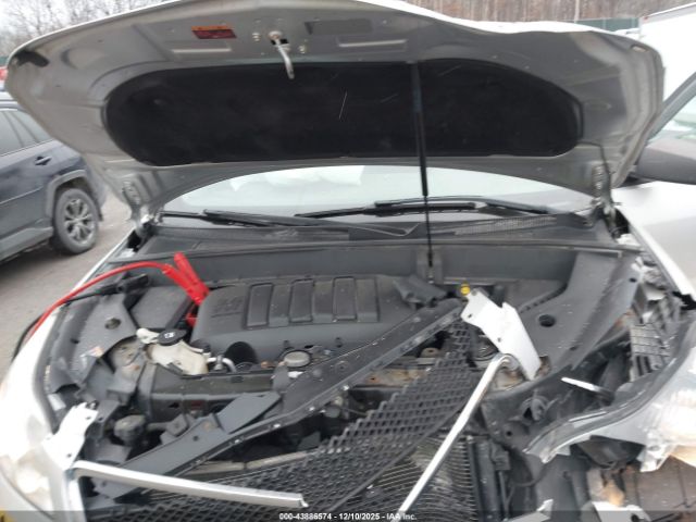 Chevrolet Traverse Ls Image 14