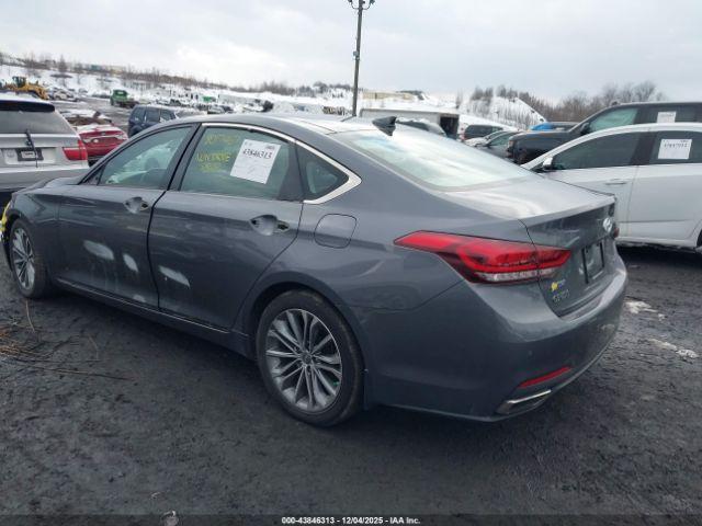 Hyundai Genesis 3.8 Image 14