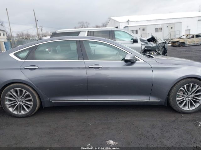 Hyundai Genesis 3.8 Image 5