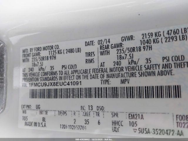 Ford Escape Titanium Image 14