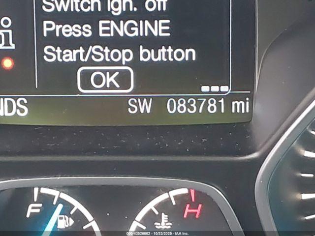 Ford Escape Titanium Image 13