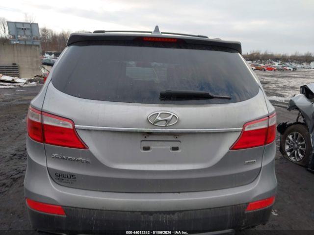 Hyundai SANTA FE Gls Image 6