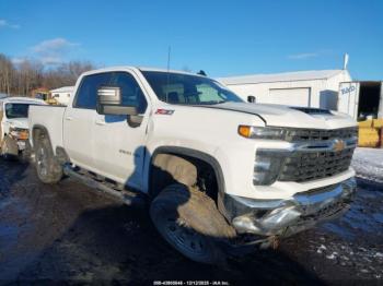  Salvage Chevrolet Silverado 2500