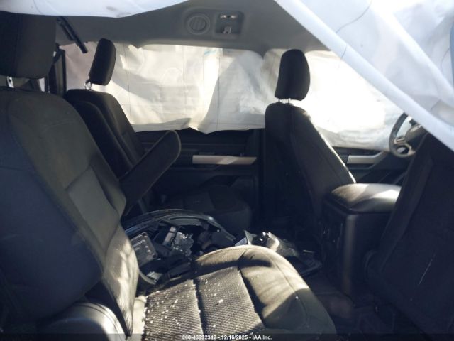 Ford Explorer Xlt Image 3