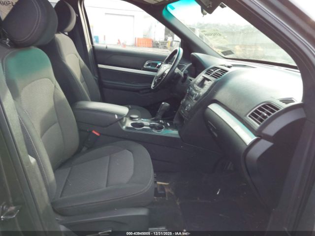 Ford Explorer Xlt Image 9