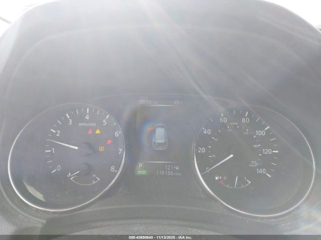 Nissan Rogue S Image 3