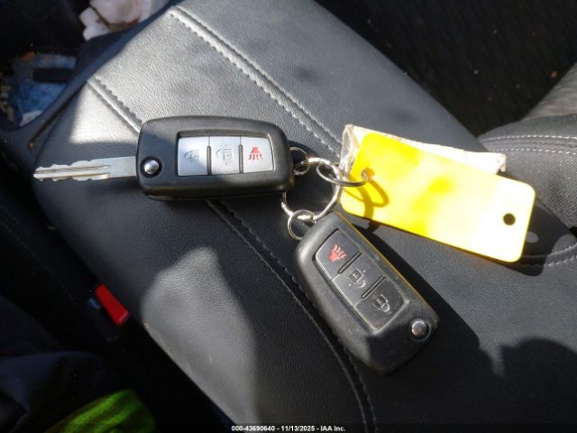 Nissan Rogue S Image 15