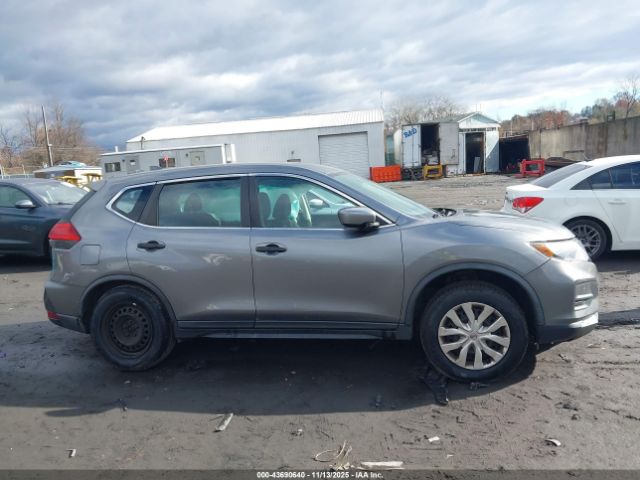 Nissan Rogue S Image 10